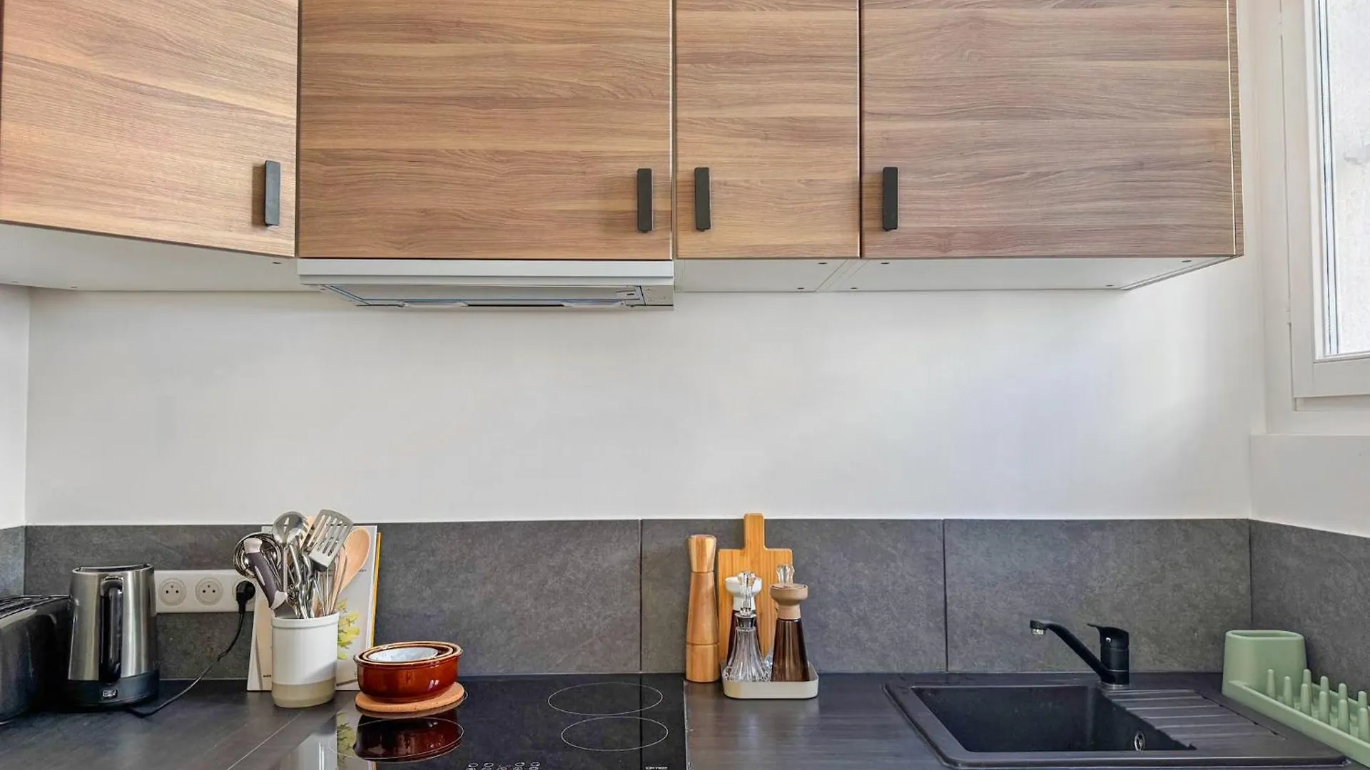 Grand Appartement Renove - Jardin Et Parking - Cz Cannes 0*,