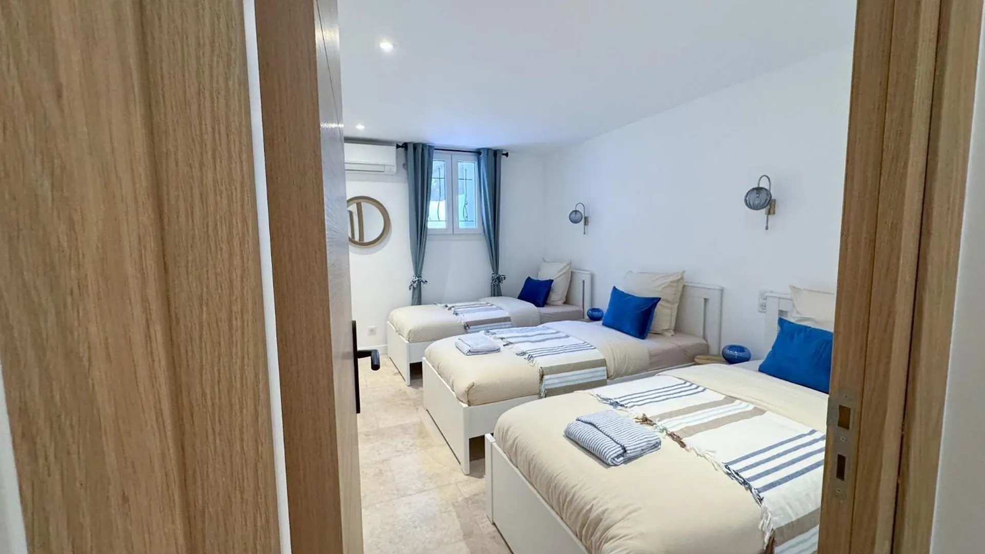 Grand Appartement Renove - Jardin Et Parking - Cz Cannes 0*,  France